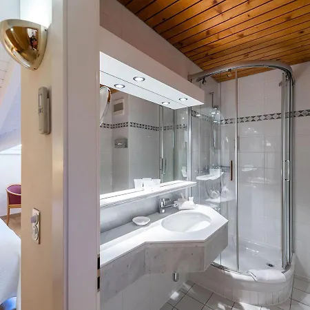 Hotel Farinet 3*