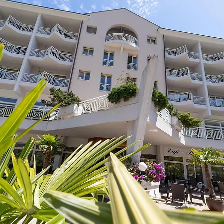 Farinet Hotel Saillon
